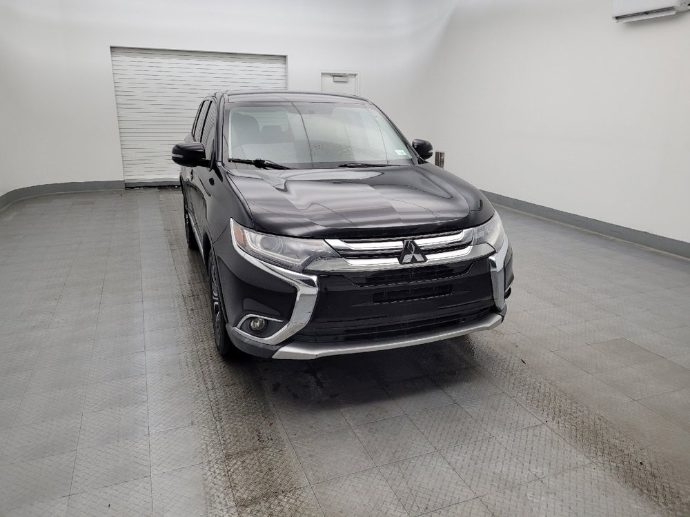 Used 2018 Mitsubishi Outlander SE image 14