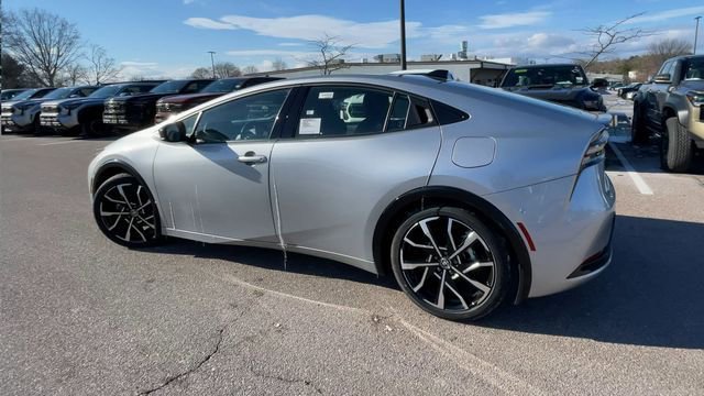 New 2025 Toyota Prius XSE Premium image 4
