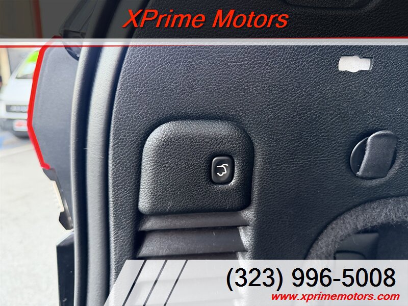 Used 2017 Jeep Grand Cherokee Altitude AWD/4WD image 14