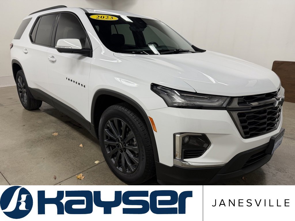 Certified 2023 Chevrolet Traverse RS w/ LPO, Floor Liner Package