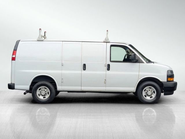 Used 2021 Chevrolet Express 2500 w/ Driver Convenience Package image 3