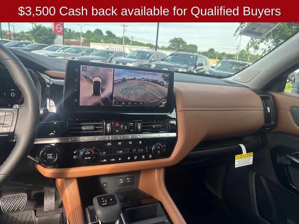 New 2026 Nissan Pathfinder Platinum AWD/4WD image 15