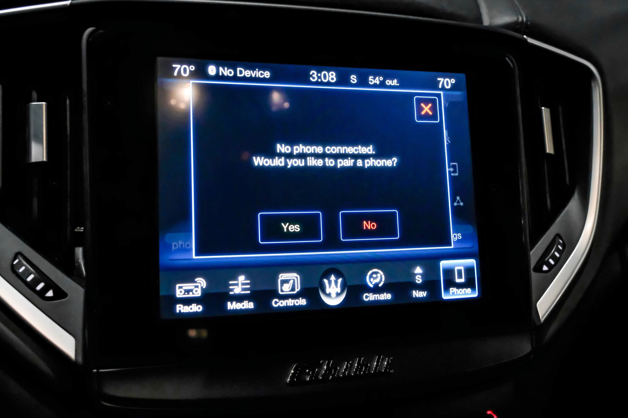 Used 2017 Maserati Ghibli w/ Luxury Package image 36