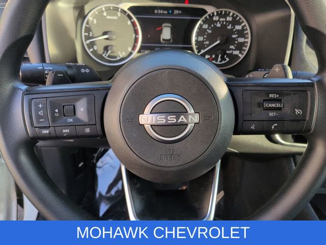 Used 2023 Nissan Rogue S image 12