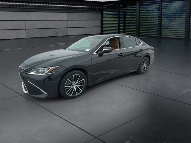 Certified 2024 Lexus ES 300h w/ Premium Package FWD image 4