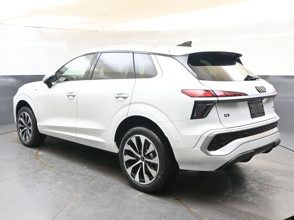 New 2026 Audi Q3 quattro 2.0T image 3
