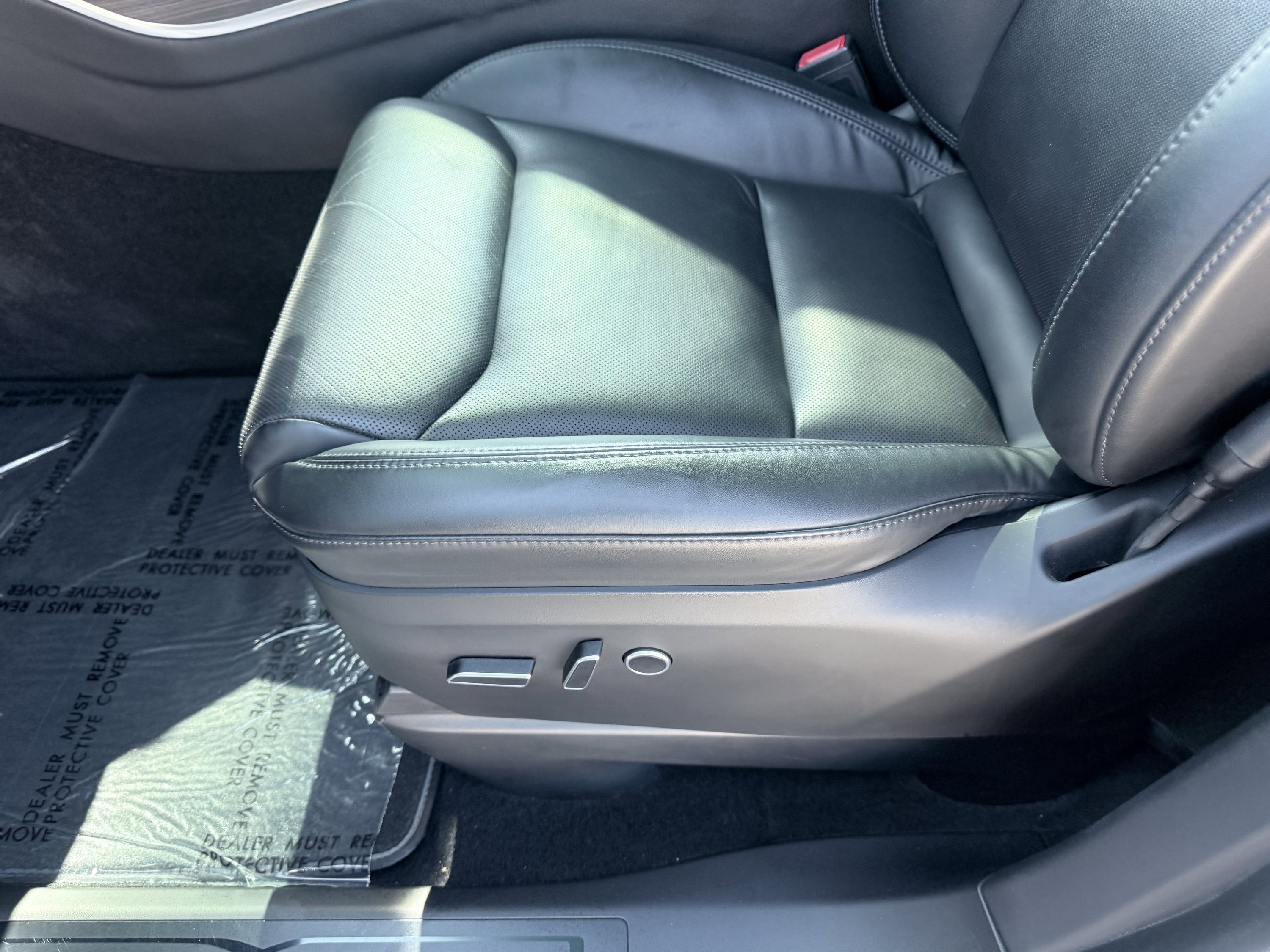Used 2023 Tesla Model X AWD/4WD image 32