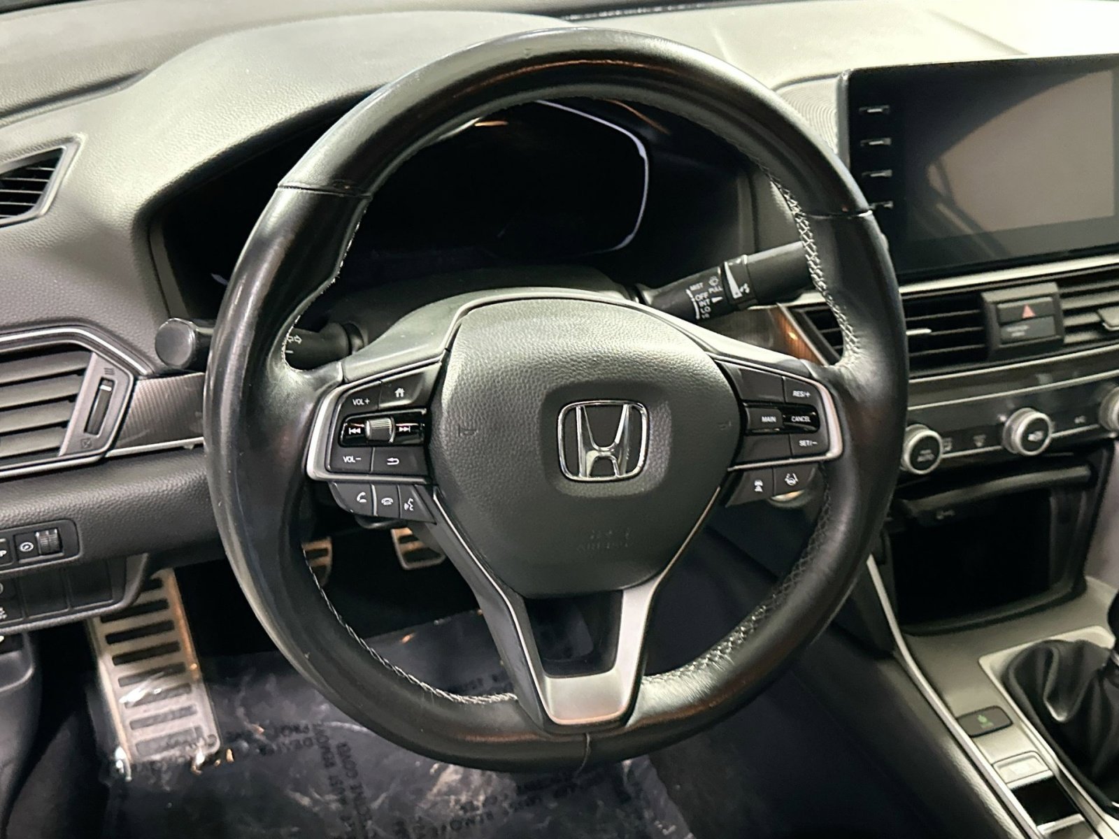 Used 2019 Honda Accord Sport image 18