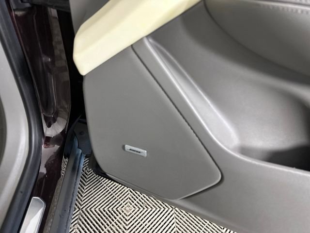 Used 2021 Cadillac XT6 Premium Luxury w/ LPO, Floor Liner Package image 29