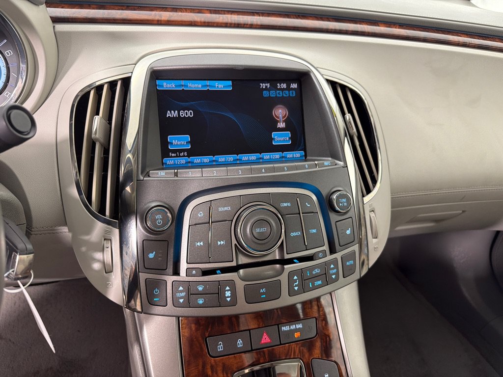 Used 2013 Buick LaCrosse Leather FWD image 14