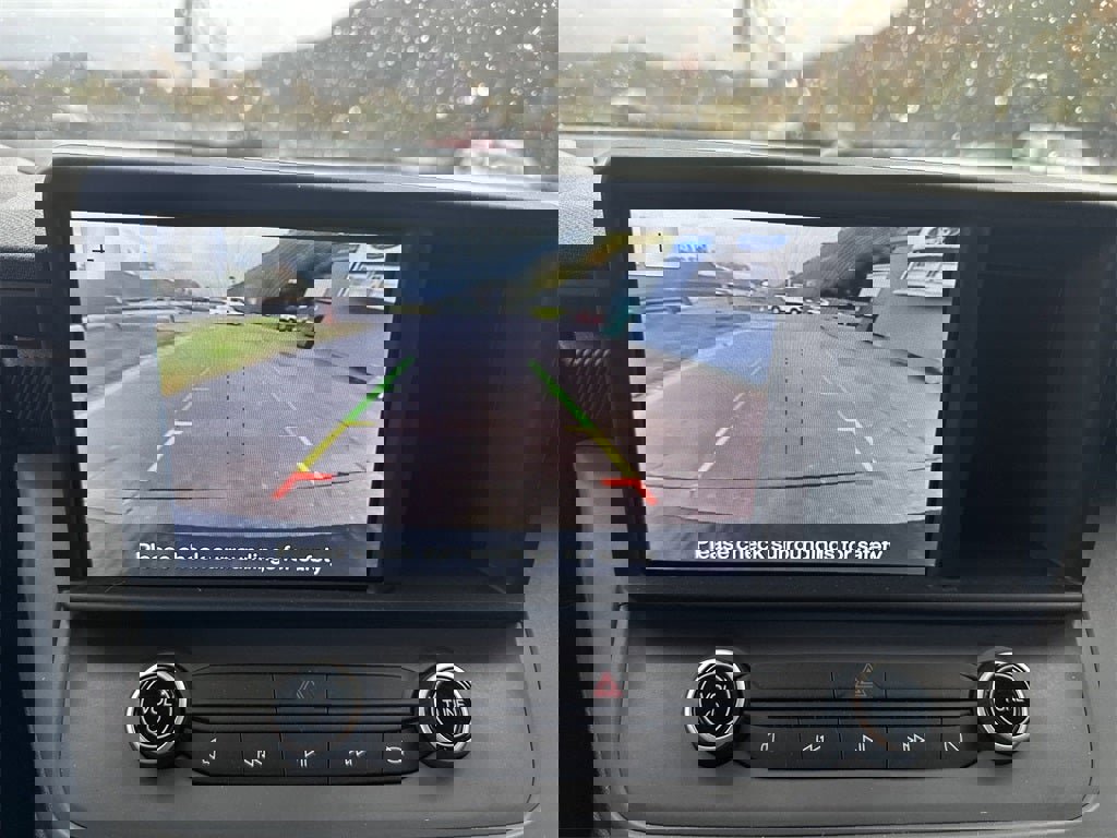 Used 2022 Ford Maverick XL image 25