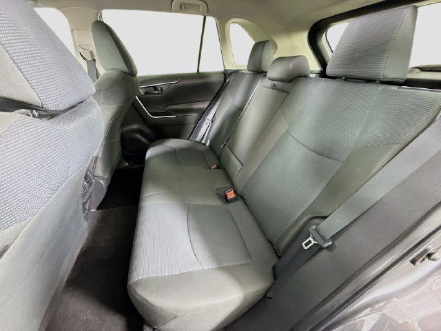 Certified 2023 Toyota RAV4 LE FWD image 24