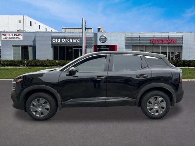 Used 2025 Nissan Kicks S image 3