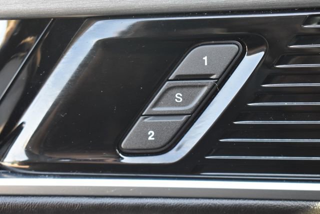 Used 2024 Jeep Wagoneer Series II AWD/4WD image 29