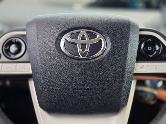 Used 2019 Toyota Prius Prime Advanced image 30