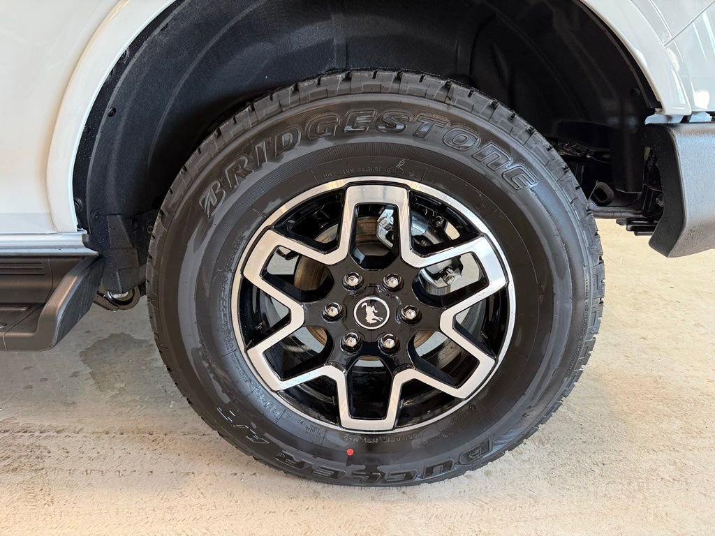 New 2026 Ford Bronco Outer Banks AWD/4WD image 10