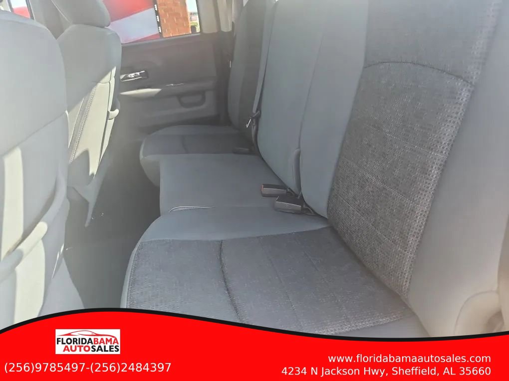 Used 2014 RAM 1500 Big Horn RWD image 10