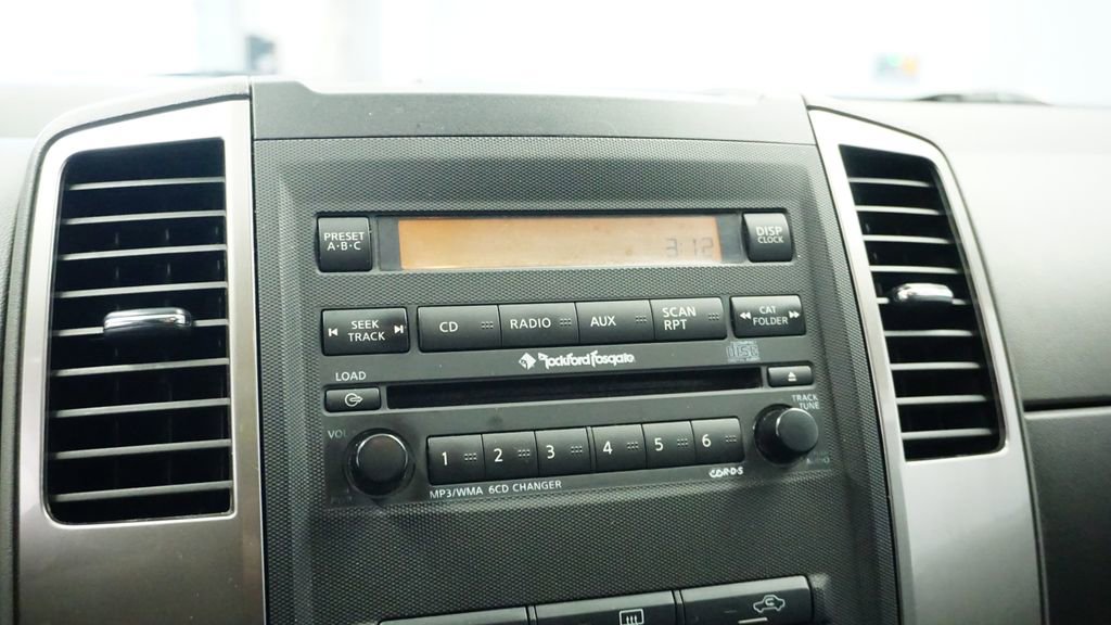 Used 2012 Nissan Frontier SL w/ Moonroof Pkg image 29