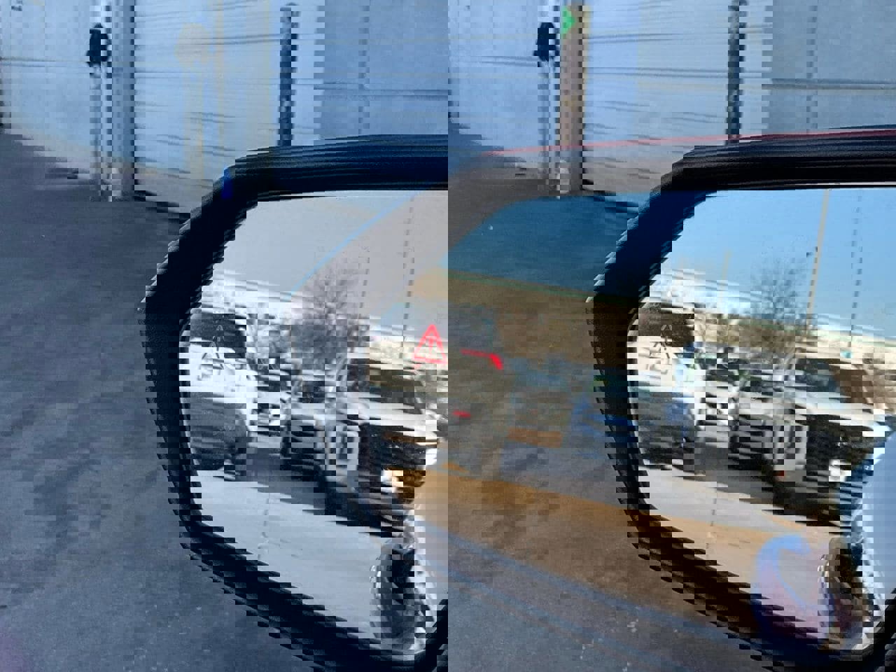 Used 2021 Hyundai Elantra Limited image 19