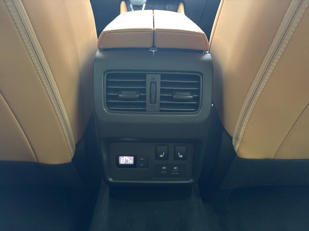 Used 2023 Nissan Rogue Platinum w/ Platinum Premium Package image 25