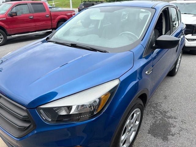 Used 2019 Ford Escape S FWD image 4