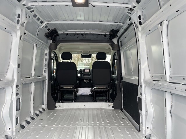 New 2026 RAM ProMaster 3500 w/ Convenience Group image 12