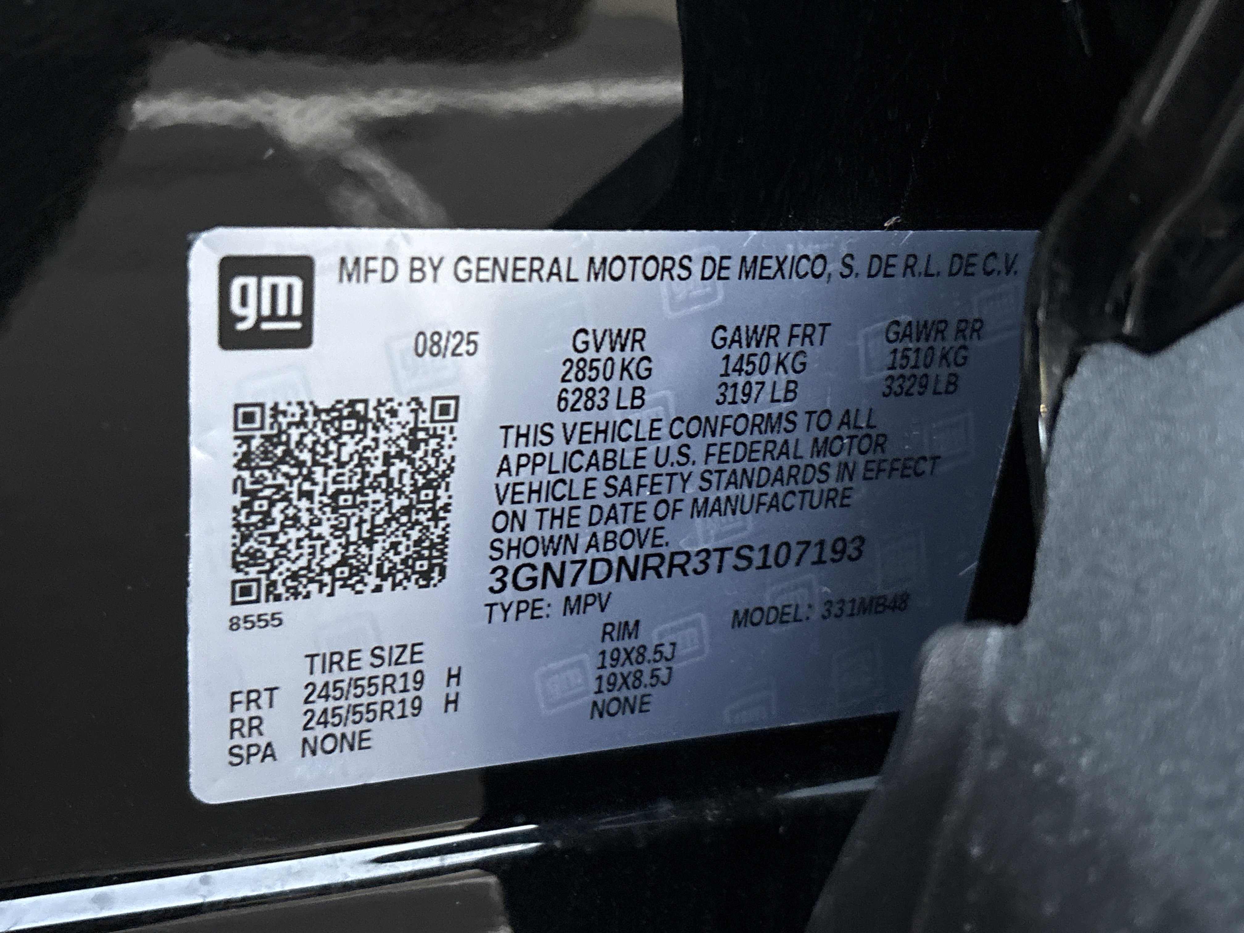 New 2026 Chevrolet Equinox EV LT image 27