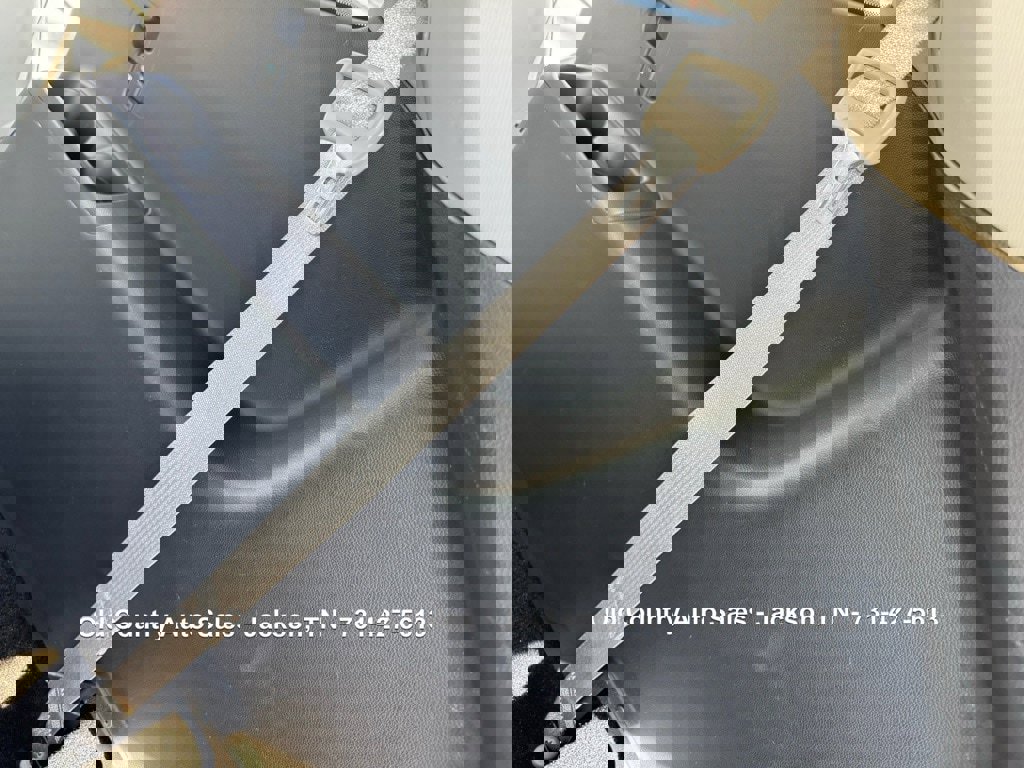 Used 2020 Buick Enclave Essence image 27