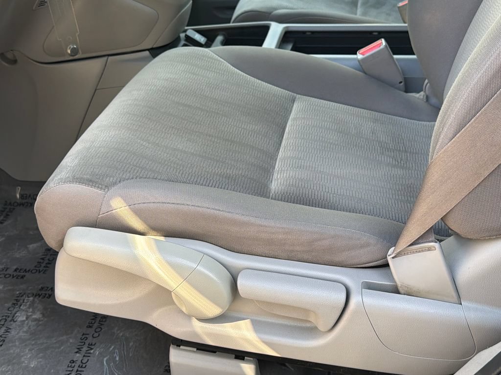 Used 2014 Honda CR-V LX image 16