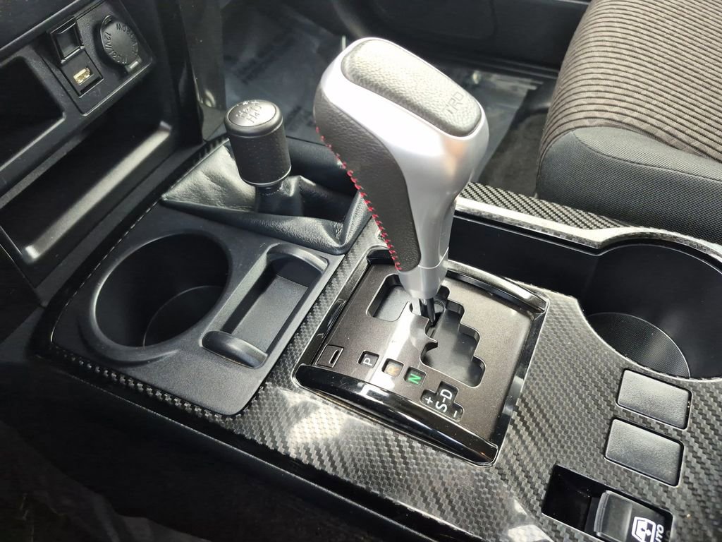 Used 2024 Toyota 4Runner TRD Off-Road image 23