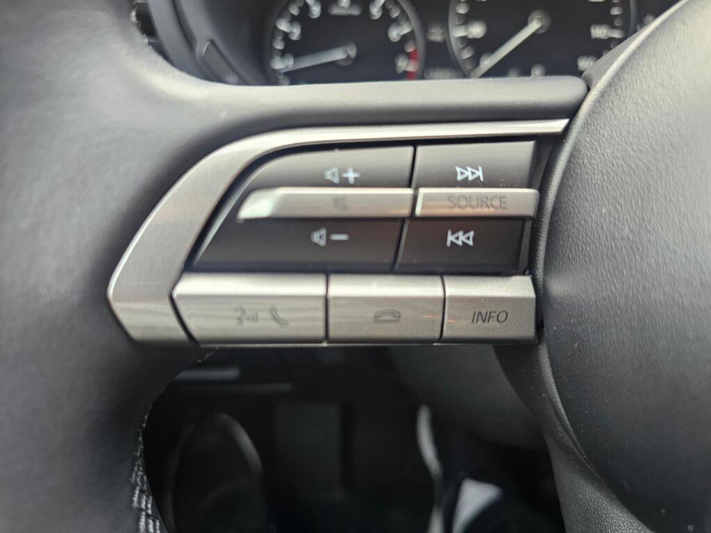 Certified 2023 MAZDA MAZDA3 s FWD image 33