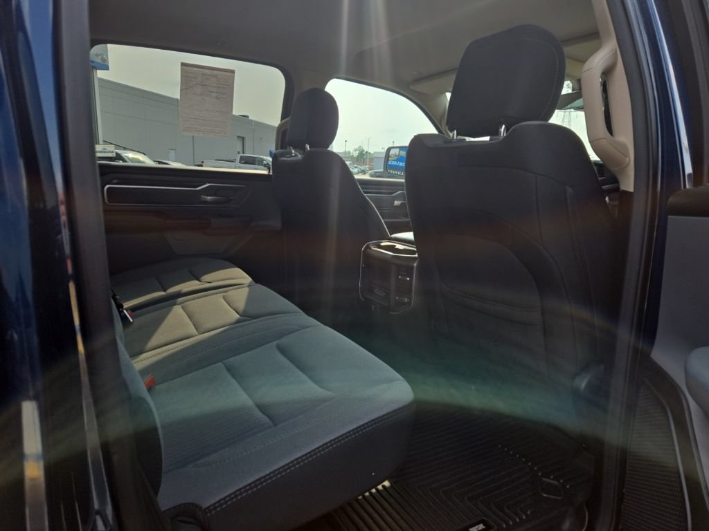 Used 2019 RAM 1500 Big Horn AWD/4WD image 13