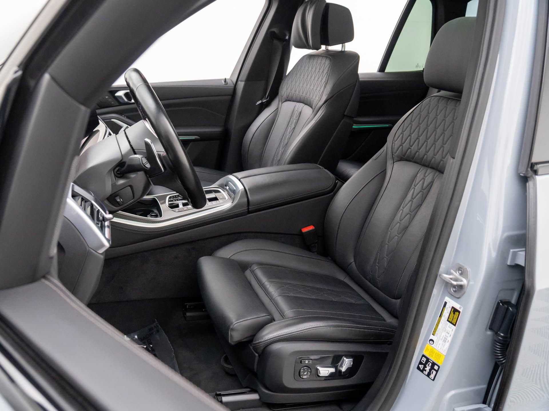 Certified 2024 BMW X5 M60i w/ Parking Assistance Package image 17