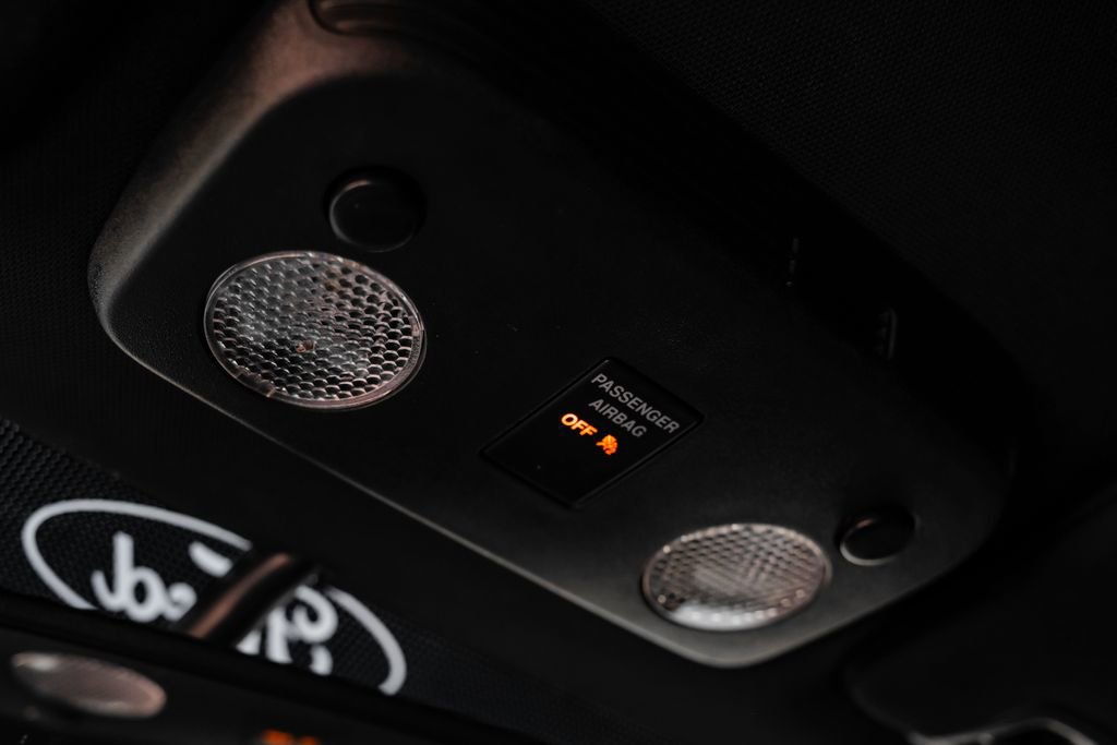 Used 2016 Ford Mustang GT Premium image 19