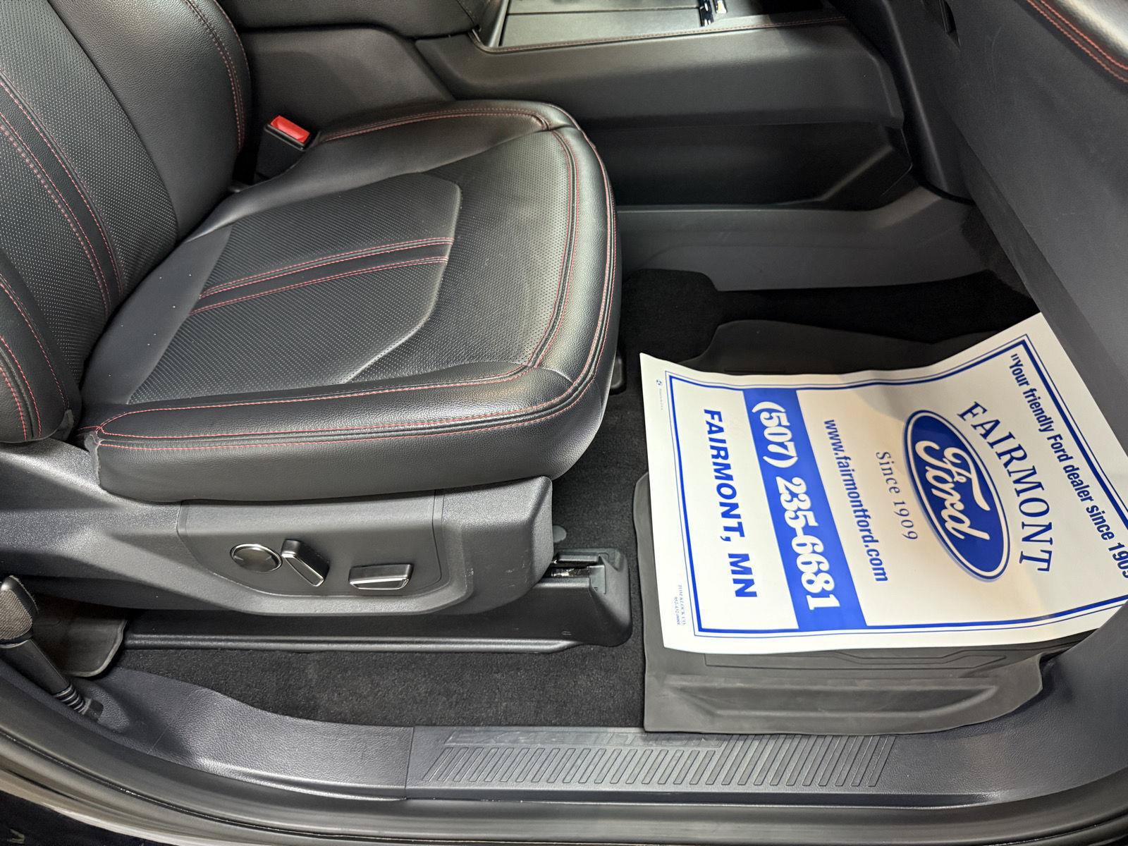 Used 2024 Ford Expedition Max Limited AWD/4WD image 35