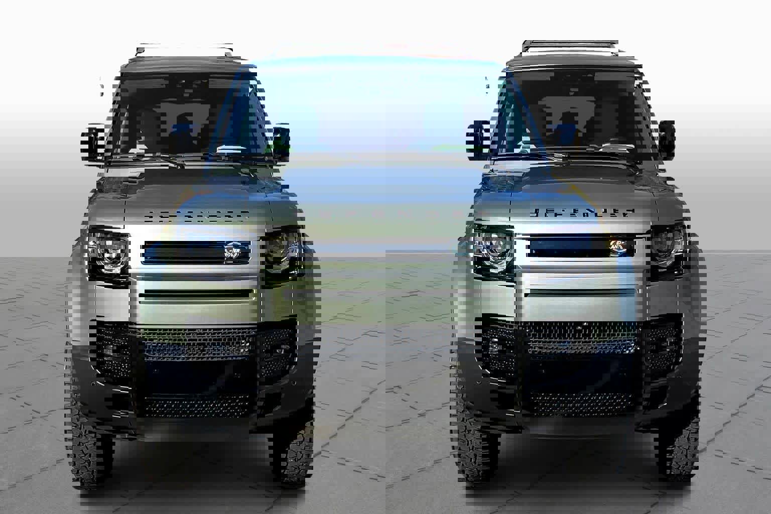 Used 2024 Land Rover Defender 130 S image 3