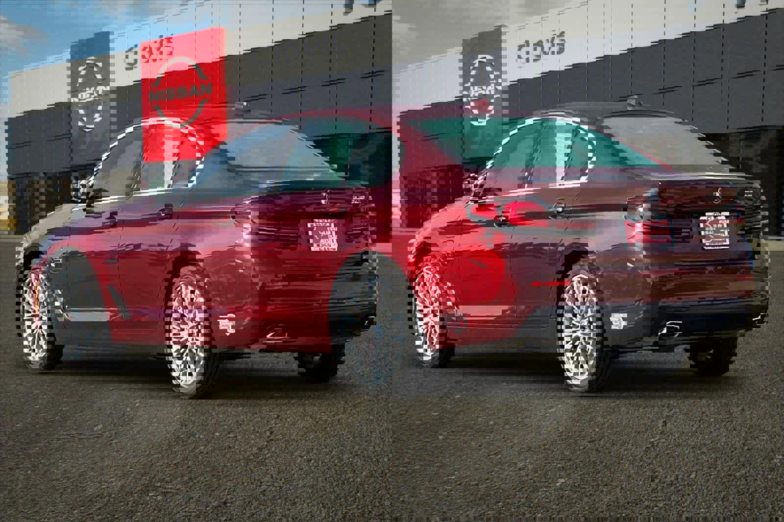 Used 2023 BMW 530e image 7