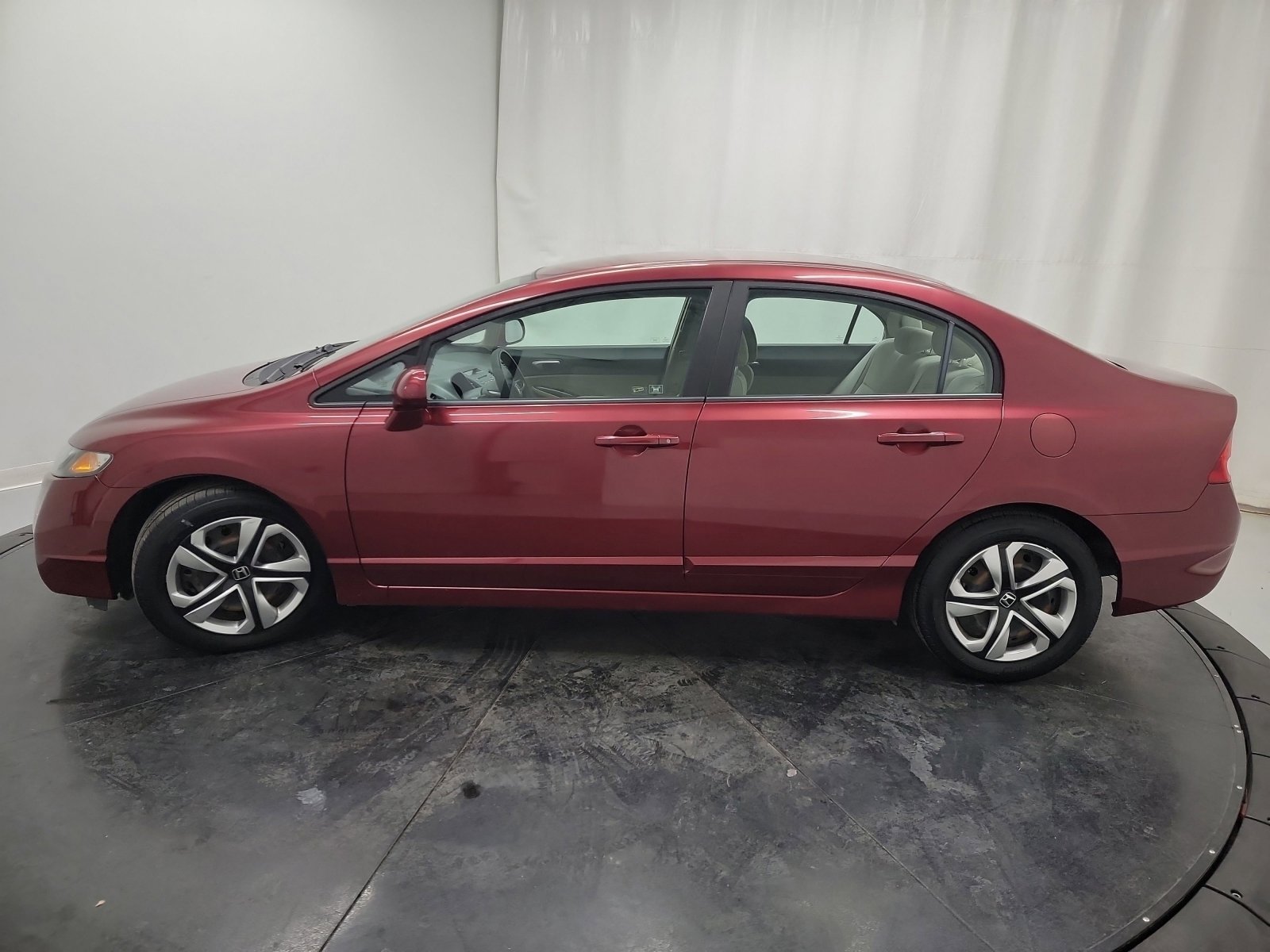 Used 2010 Honda Civic LX image 4