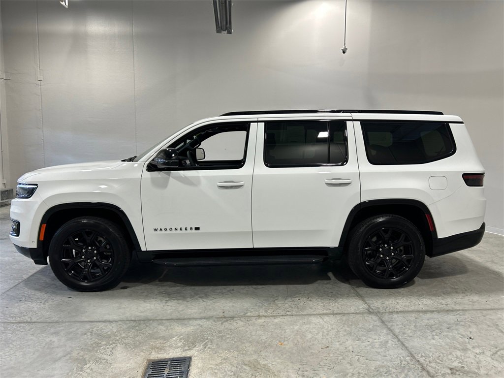 Used 2024 Jeep Wagoneer Series II image 9