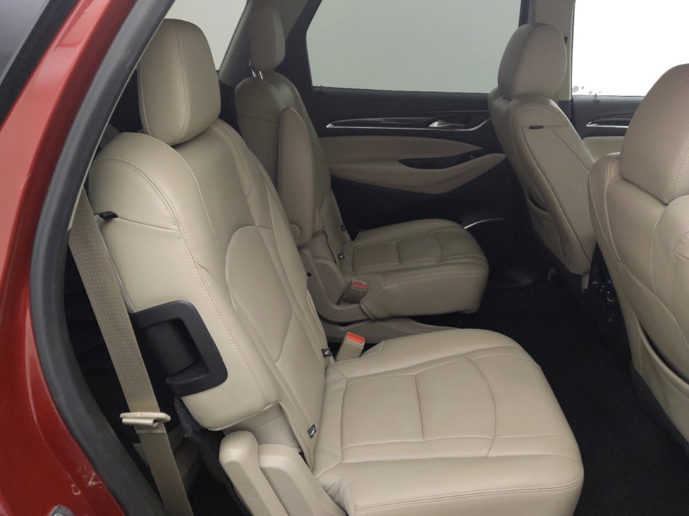 Used 2018 Buick Enclave Premium FWD image 19