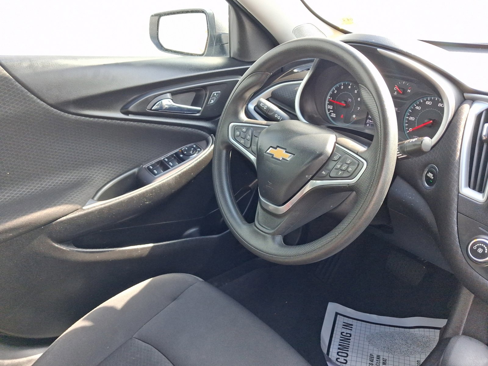 Used 2022 Chevrolet Malibu LS image 22