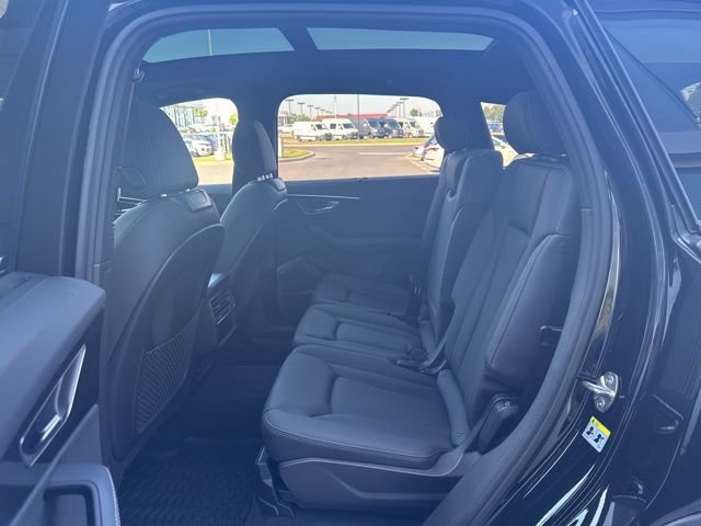 Certified 2025 Audi Q7 3.0T Premium Plus image 29