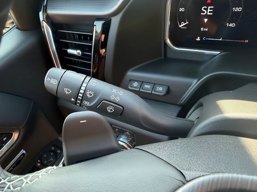 New 2026 GMC Sierra 1500 Denali Ultimate AWD/4WD image 17
