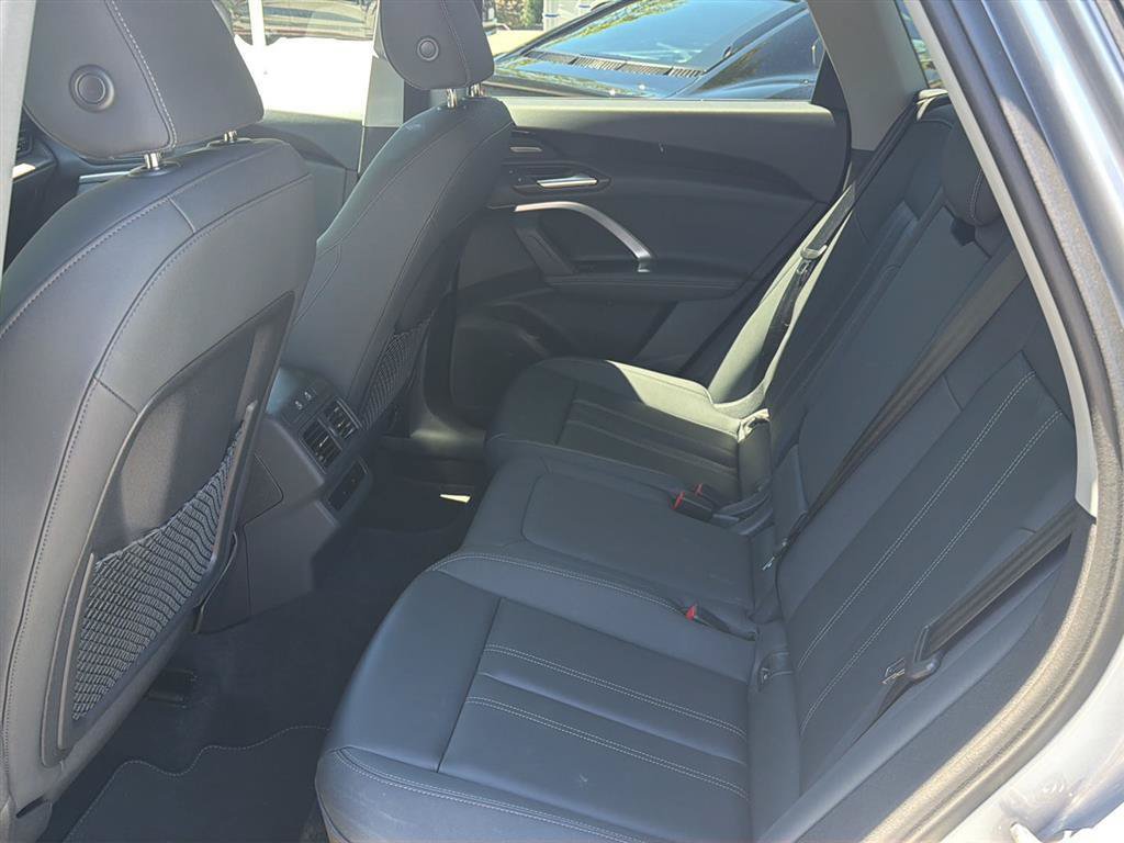 Used 2025 Audi Q5 Premium Plus w/ Premium Plus AWD/4WD image 14