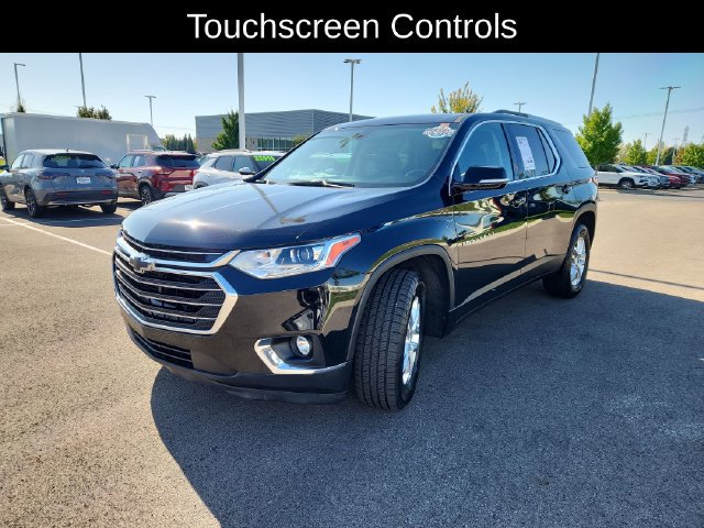 Used 2018 Chevrolet Traverse LT FWD image 3