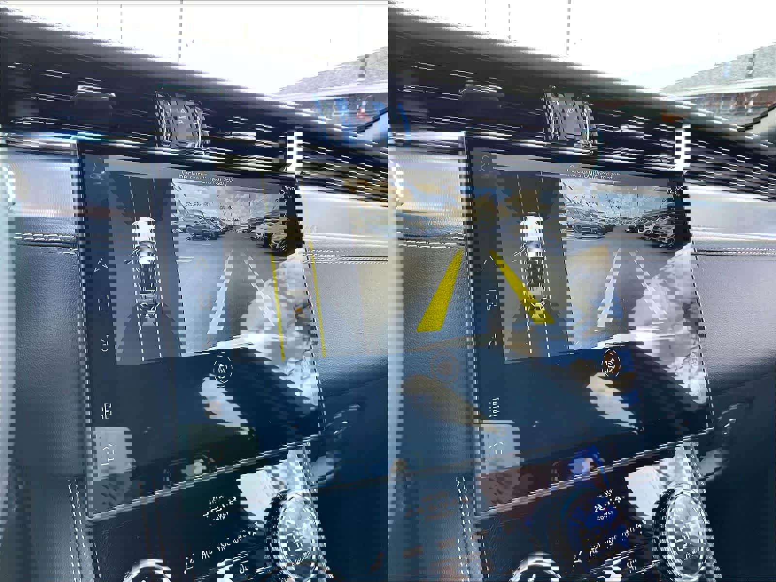 Used 2025 Jaguar F-PACE R-Dynamic S image 23