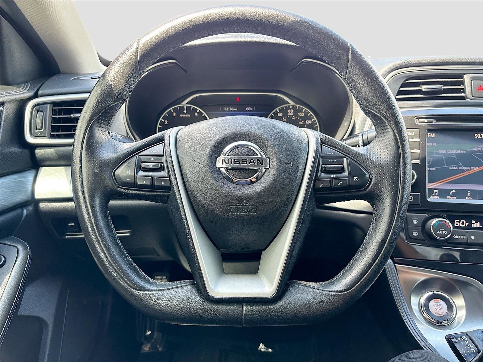 Used 2018 Nissan Maxima SR FWD image 11