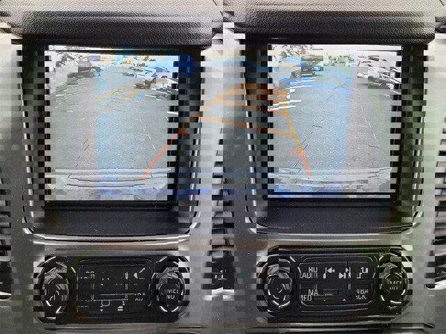 Used 2016 Chevrolet Suburban LT image 20