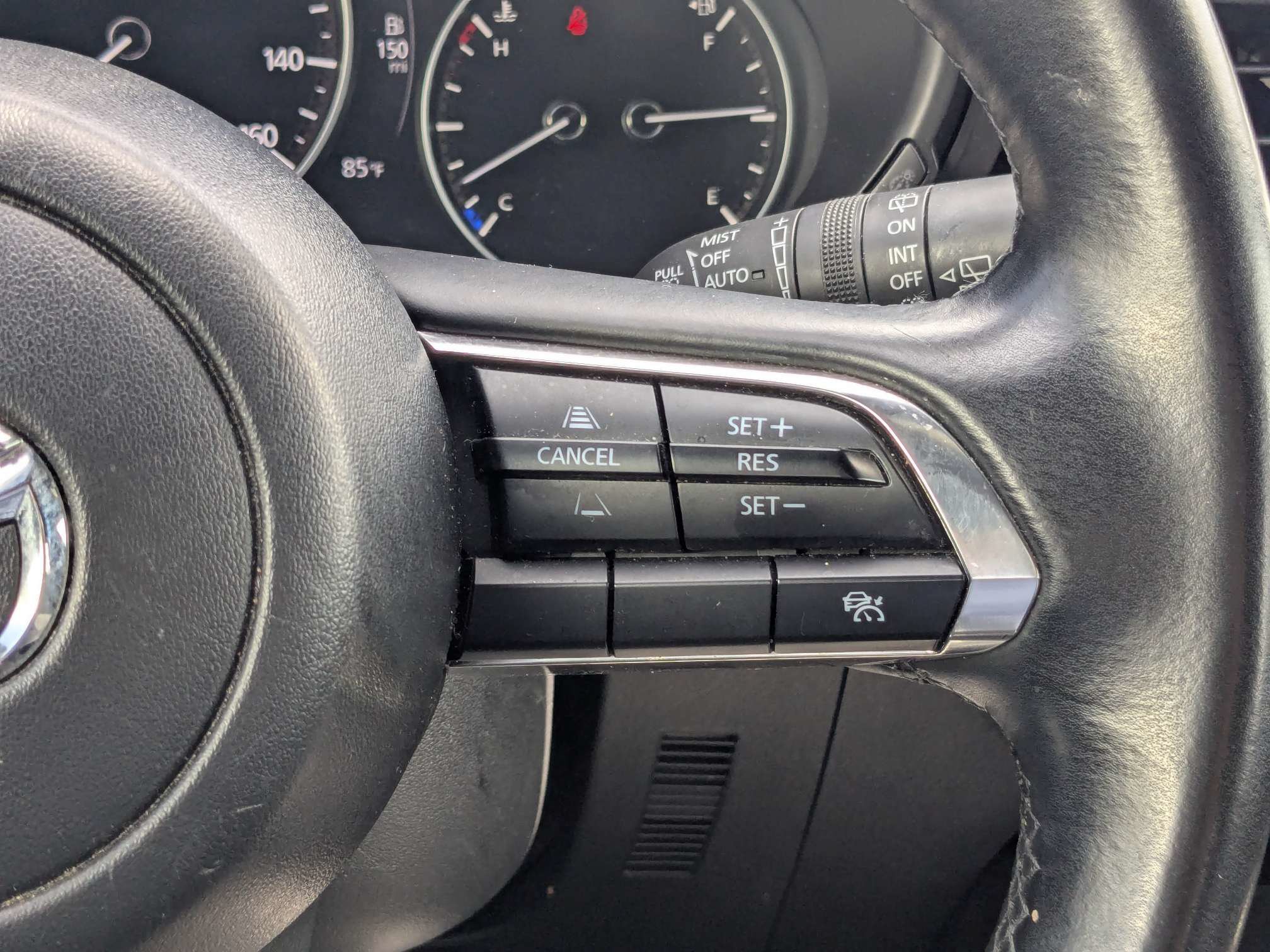 Used 2024 MAZDA MAZDA3 s FWD image 24