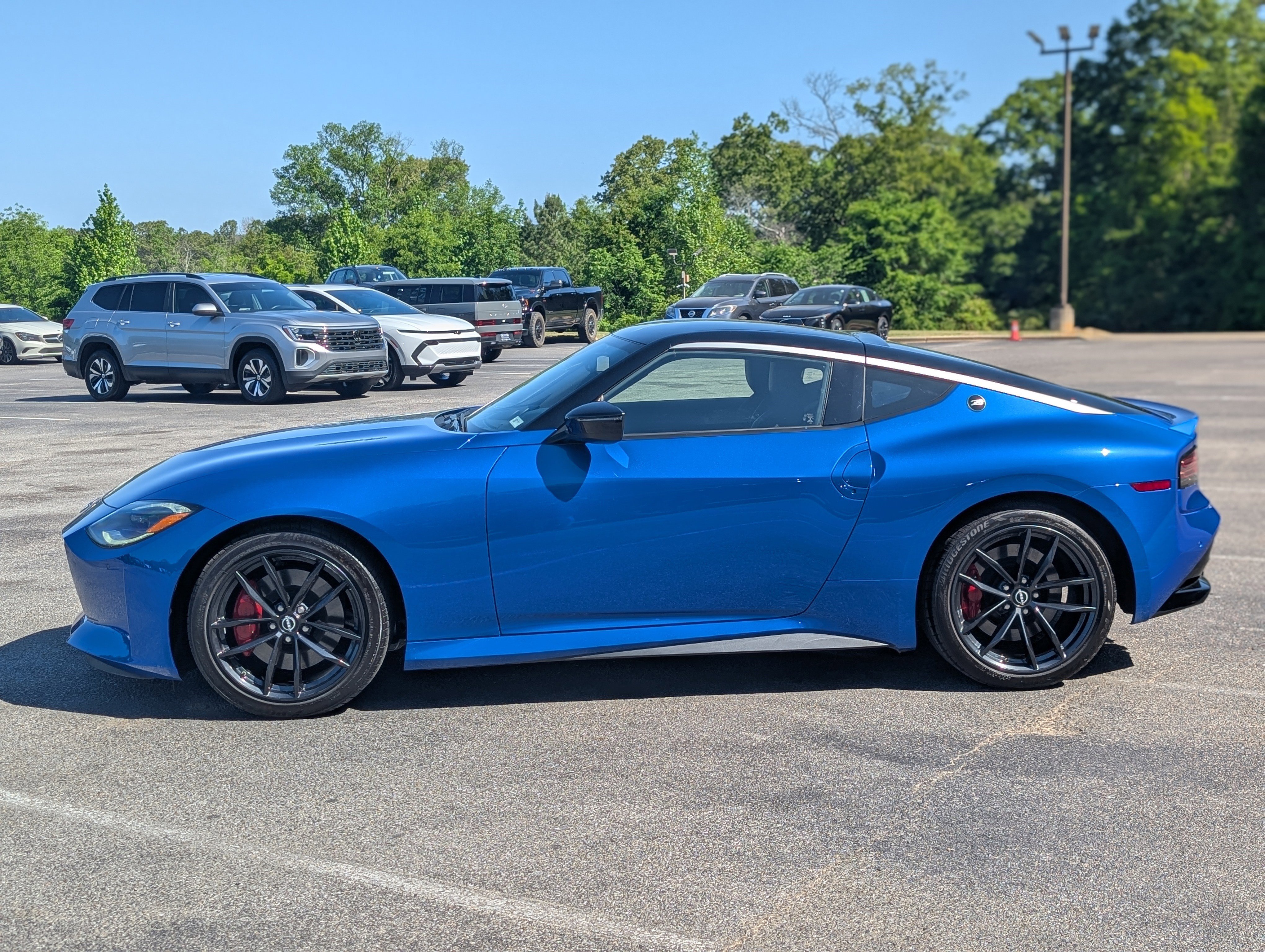 Used 2024 Nissan Z Performance w/ Floor Mat Package RWD image 6